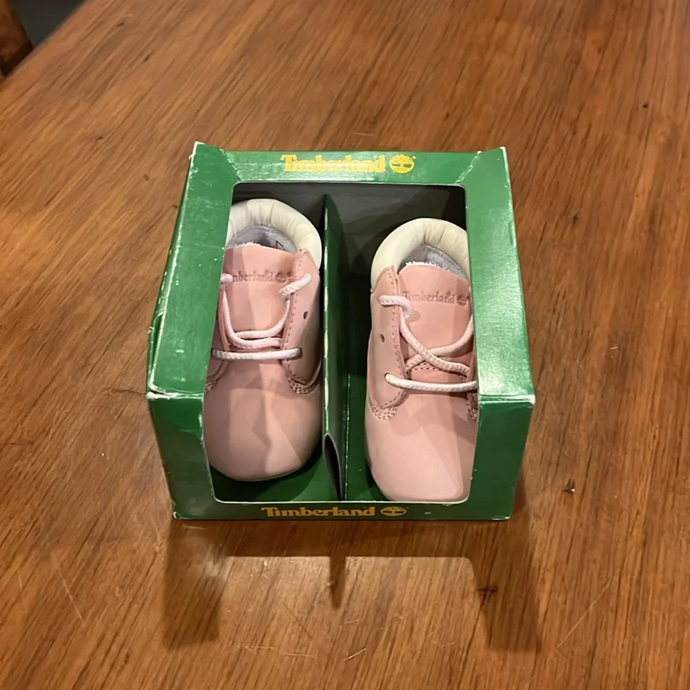 Timberland Infant Baby Crib Booties Boots Crib Shoes Girls Size 1 - 3/6 Months